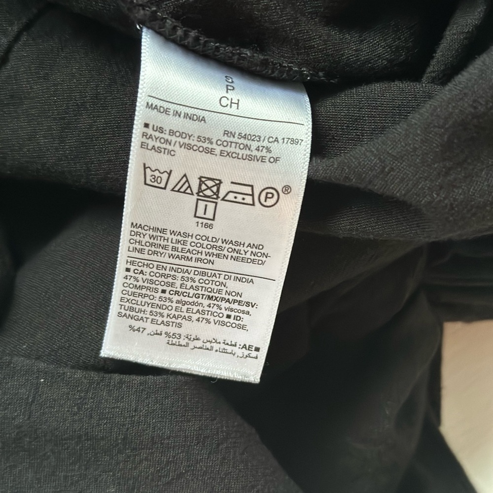Old Navy Top - Picture 6 of 8